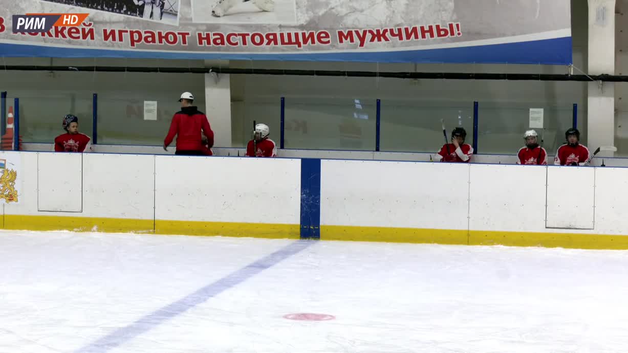 2022-12-17 Областной этап соревнований юных хоккеистов Золотая шайба УРАЛЕЦ - МЕДВЕДИ